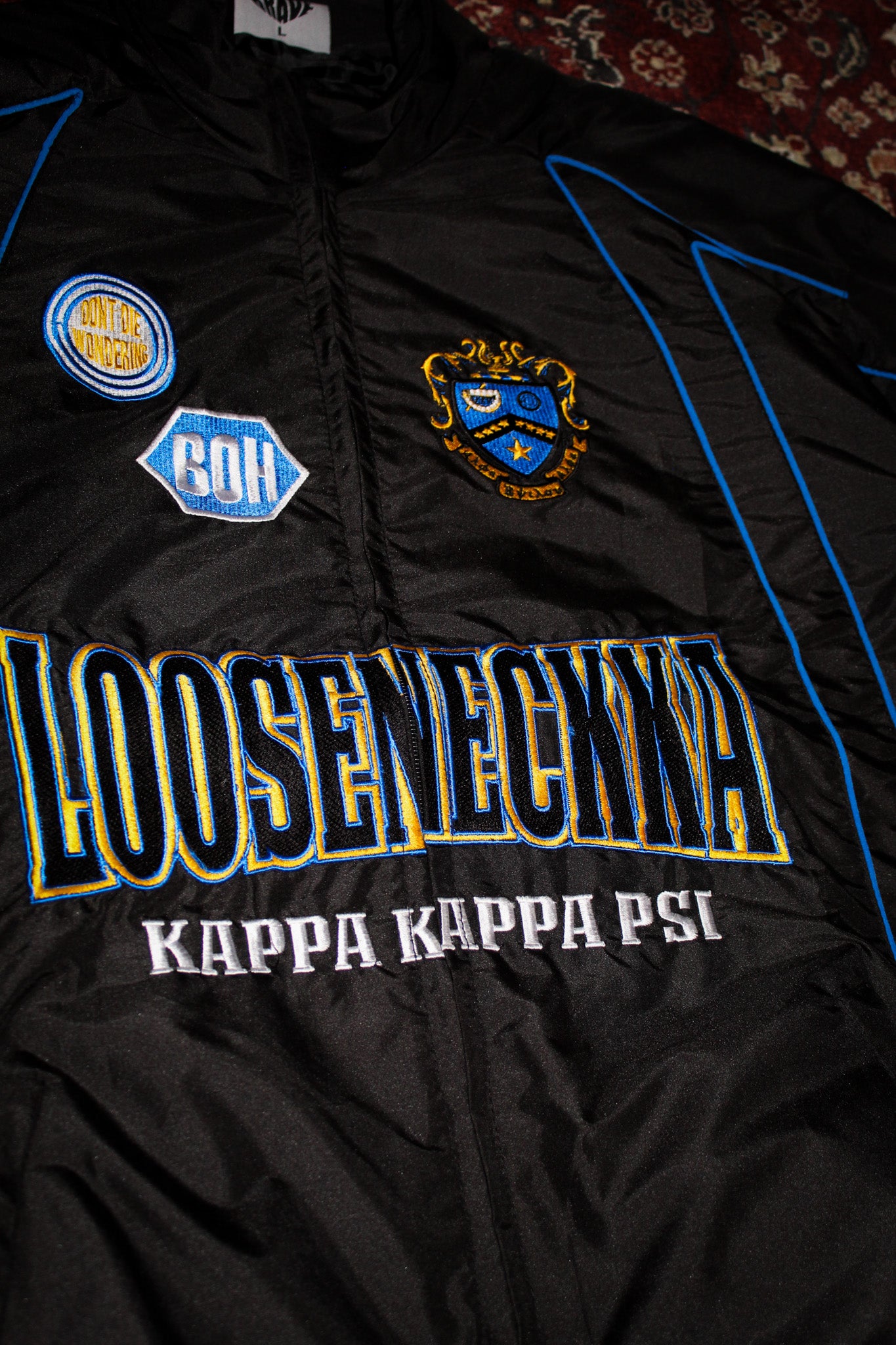 Looseneckka Windbreaker Jacket
