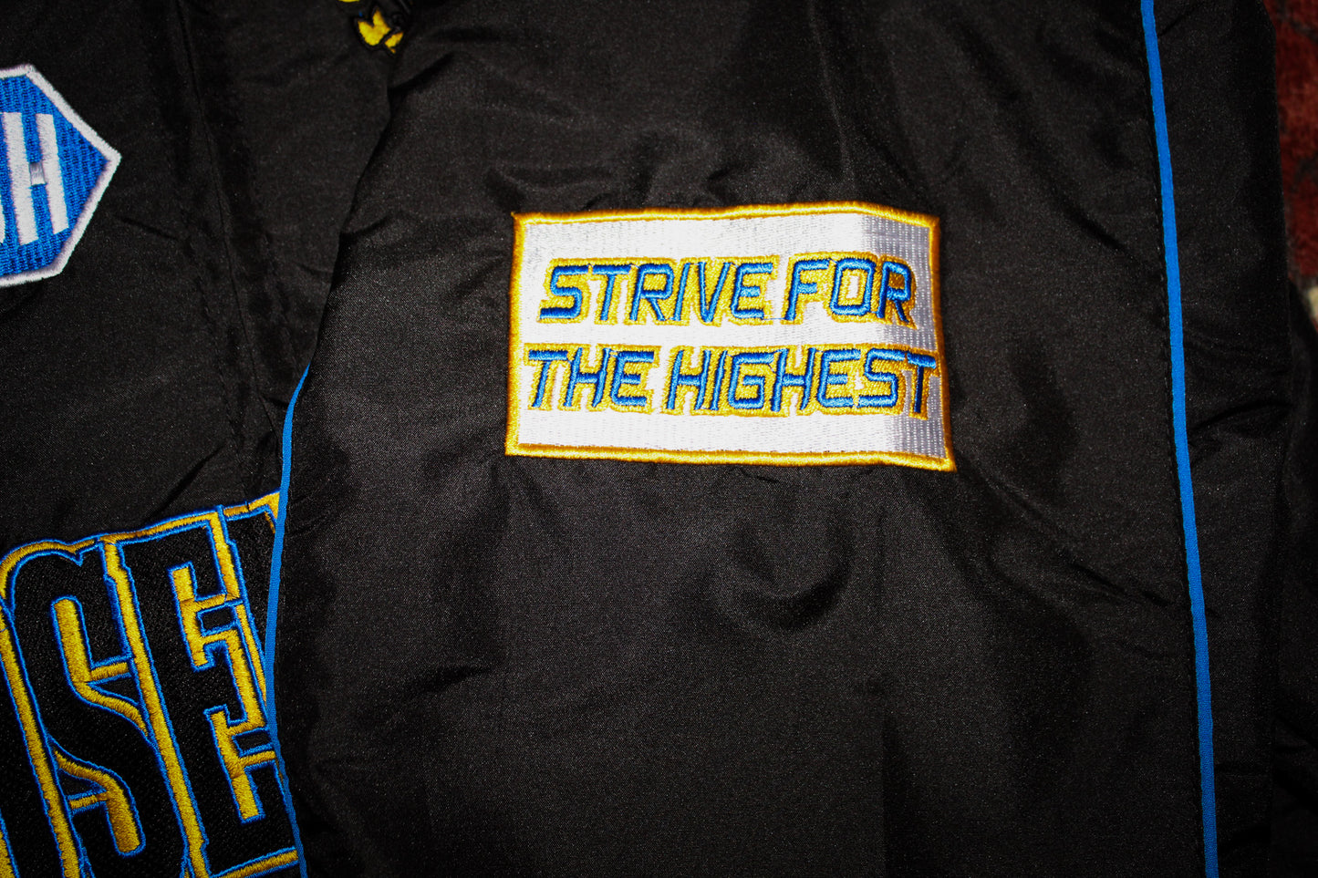 Looseneckka Windbreaker Jacket